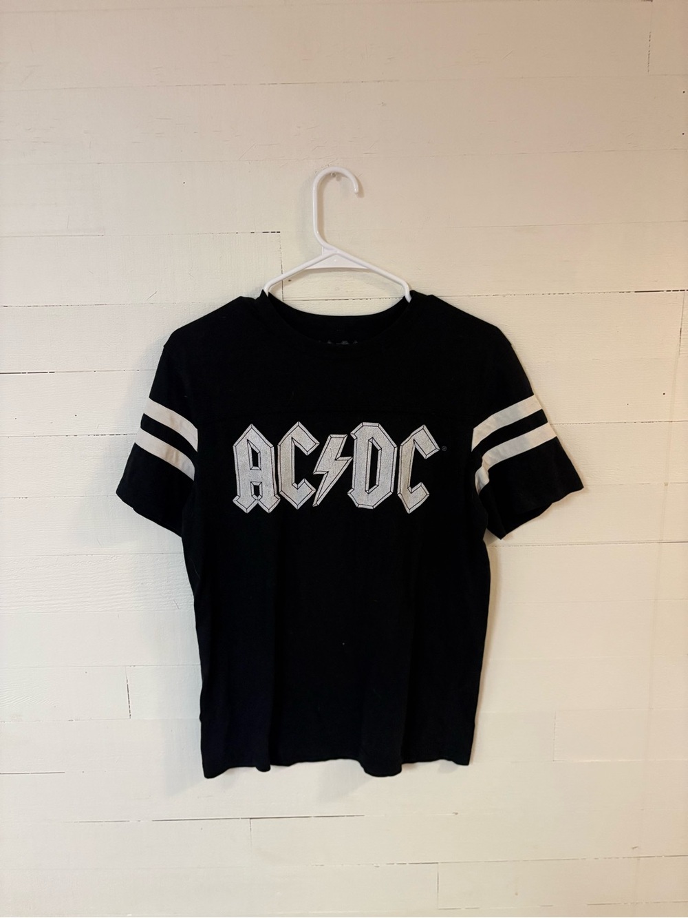 ACDC Black Graphic Band Tee Striped Sleeve Shirt Size S